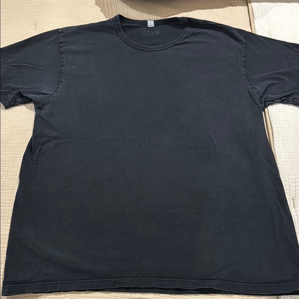 Black Short Sleeve Tee